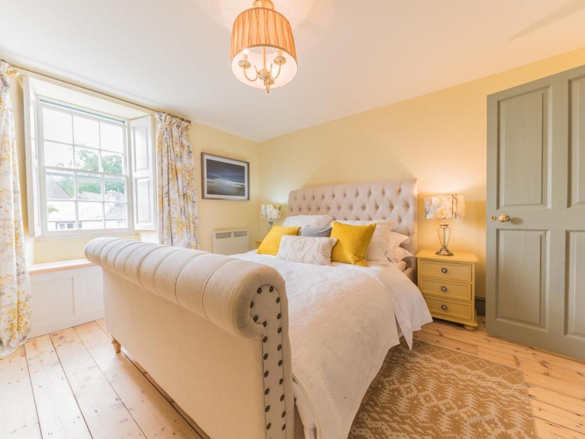 Pass The Keys Mop Fair Sunny Garden Town Centre Holiday home *